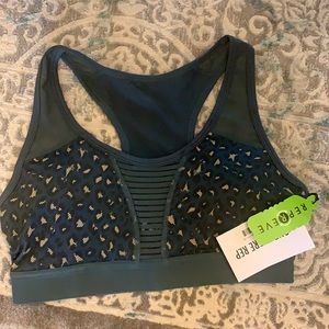 Zyia pine leopard bomber bra size M